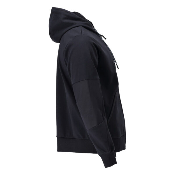 MASCOT-22386-365-schwarzblau-model - Toolcon.works MASCOT Kapuzenpullover mit winddichter Membran CUSTOMIZED 22386-365